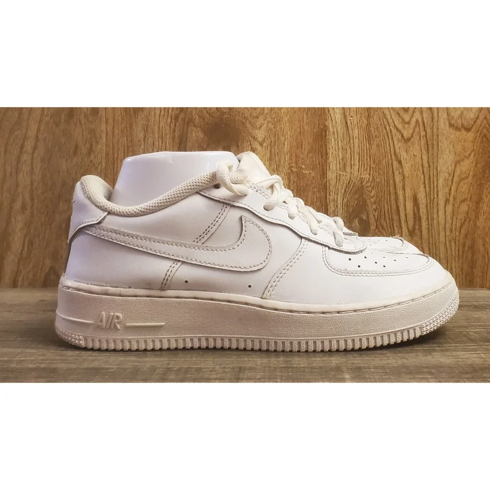 Nike Air Force 1 Low Classic Leather Sneakers Youth Size 6Y Triple White